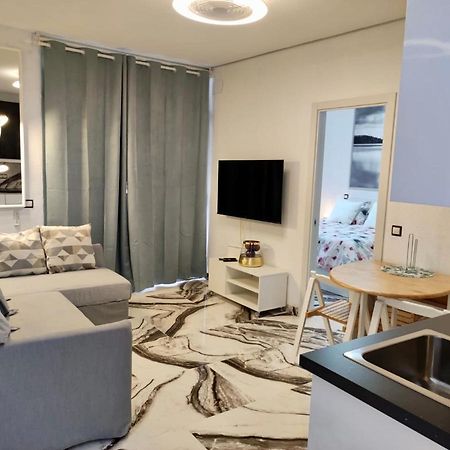 לאס פאלמס דה גראן קנאריה 2 Bedrooms Flat + Balcony + Parking At Las Canteras Beach מראה חיצוני תמונה