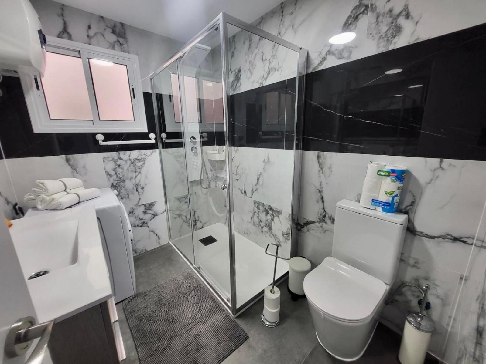 לאס פאלמס דה גראן קנאריה 2 Bedrooms Flat + Balcony + Parking At Las Canteras Beach מראה חיצוני תמונה