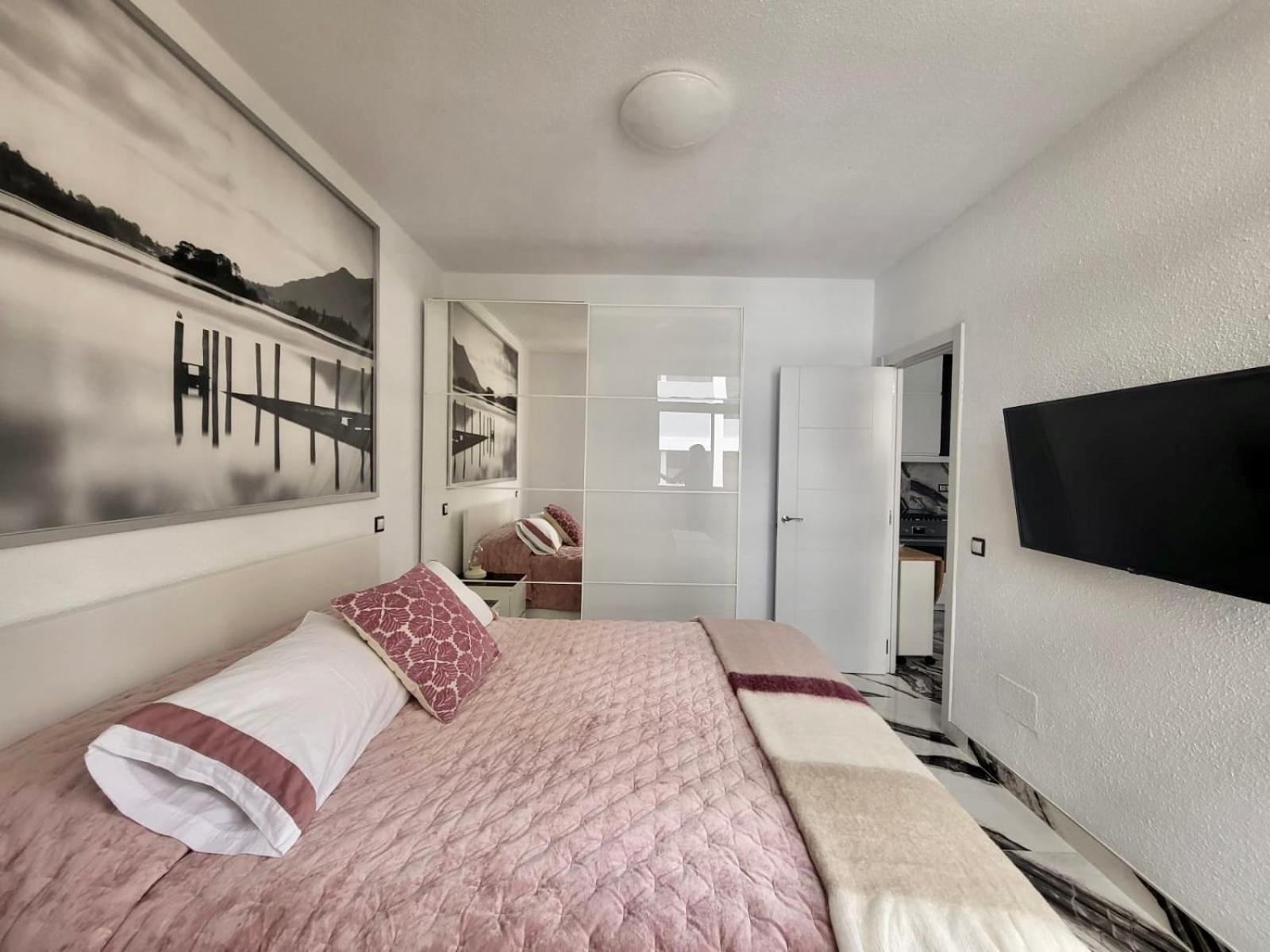 לאס פאלמס דה גראן קנאריה 2 Bedrooms Flat + Balcony + Parking At Las Canteras Beach מראה חיצוני תמונה
