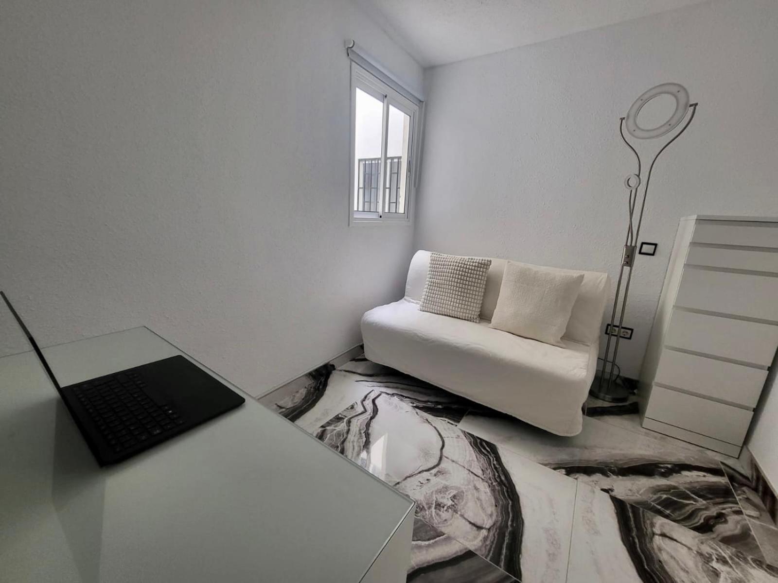 לאס פאלמס דה גראן קנאריה 2 Bedrooms Flat + Balcony + Parking At Las Canteras Beach מראה חיצוני תמונה
