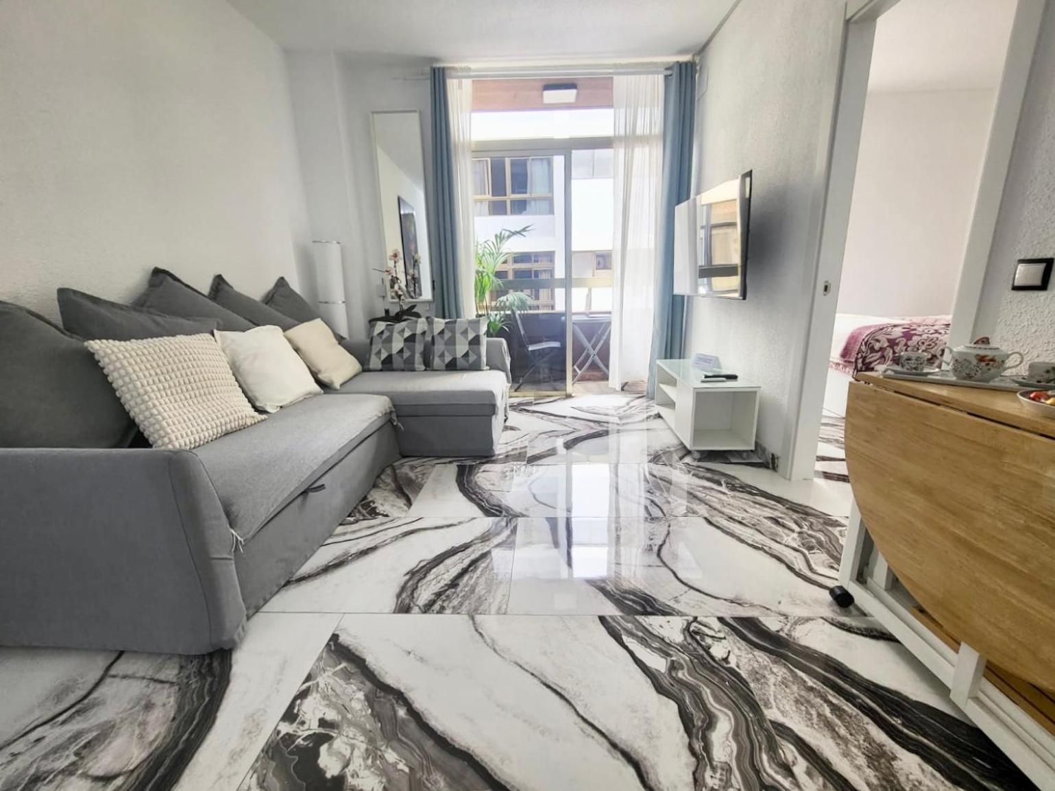 לאס פאלמס דה גראן קנאריה 2 Bedrooms Flat + Balcony + Parking At Las Canteras Beach מראה חיצוני תמונה